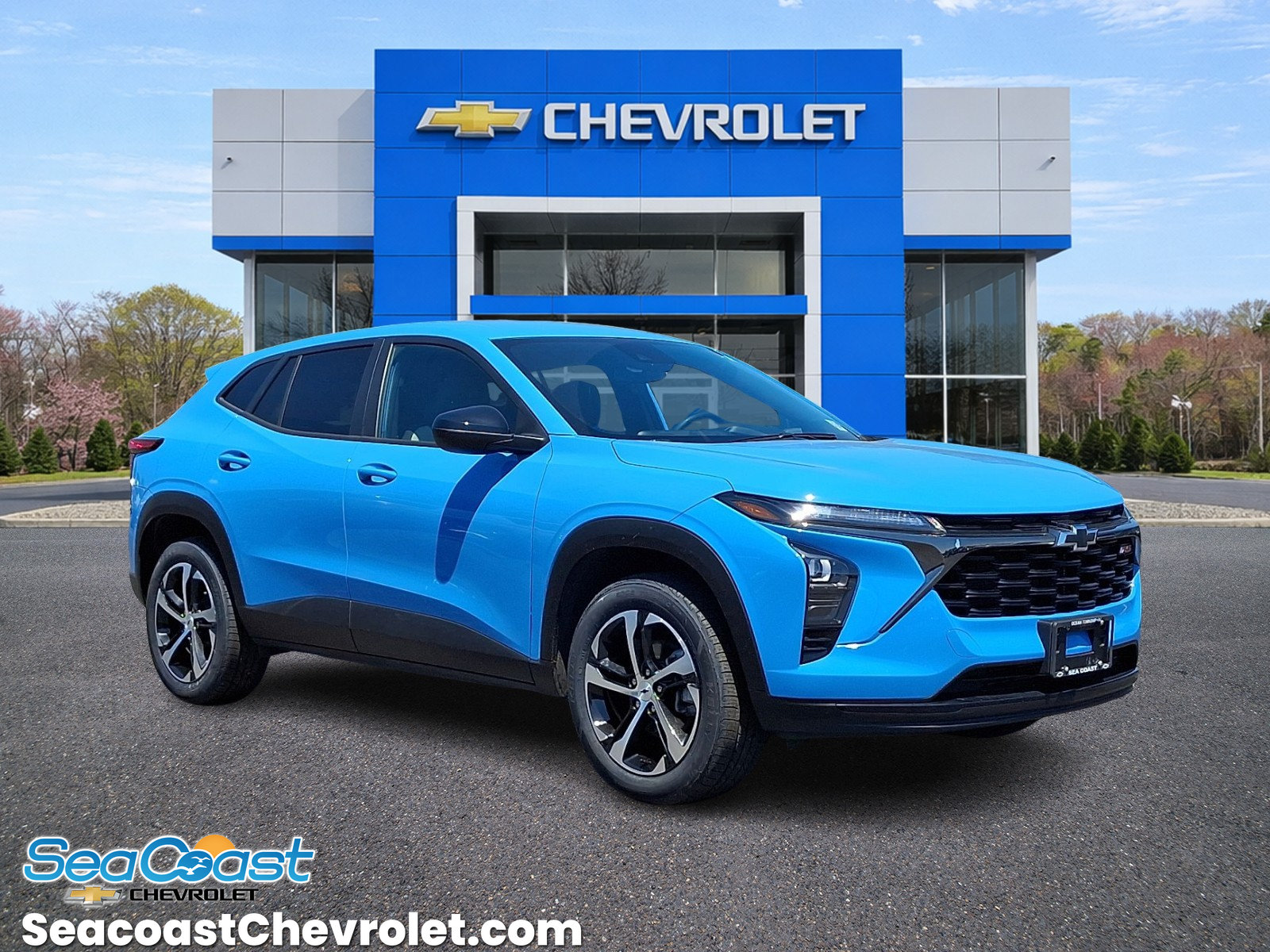 Certified 2024 Chevrolet Trax RS FWD image 1