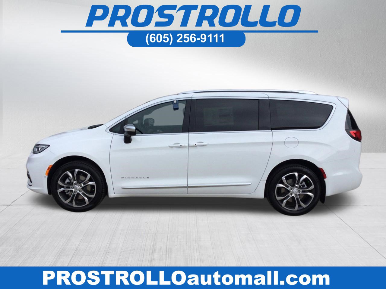 New 2026 Chrysler Pacifica Pinnacle AWD/4WD image 1