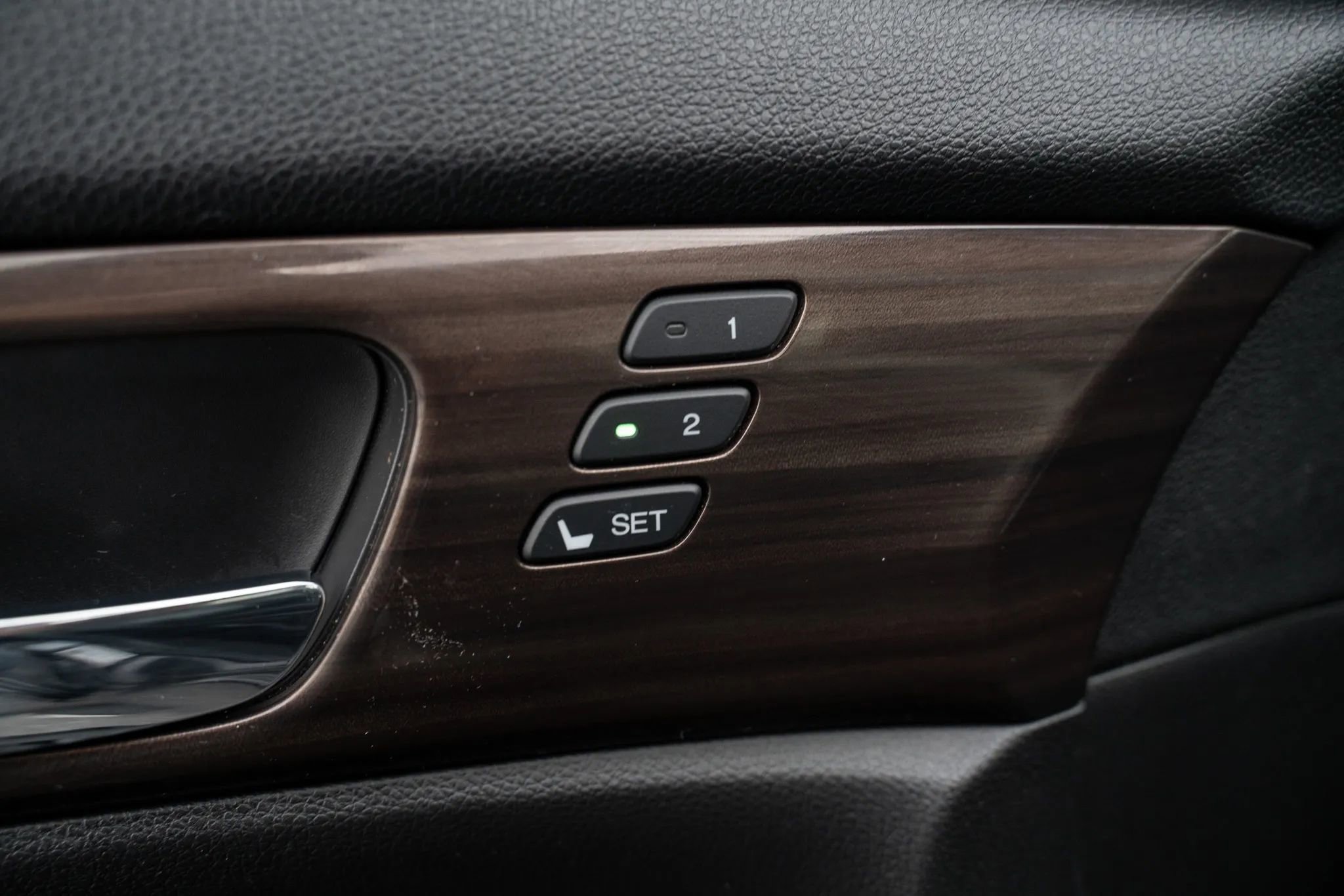 Used 2017 Honda Accord Touring image 18