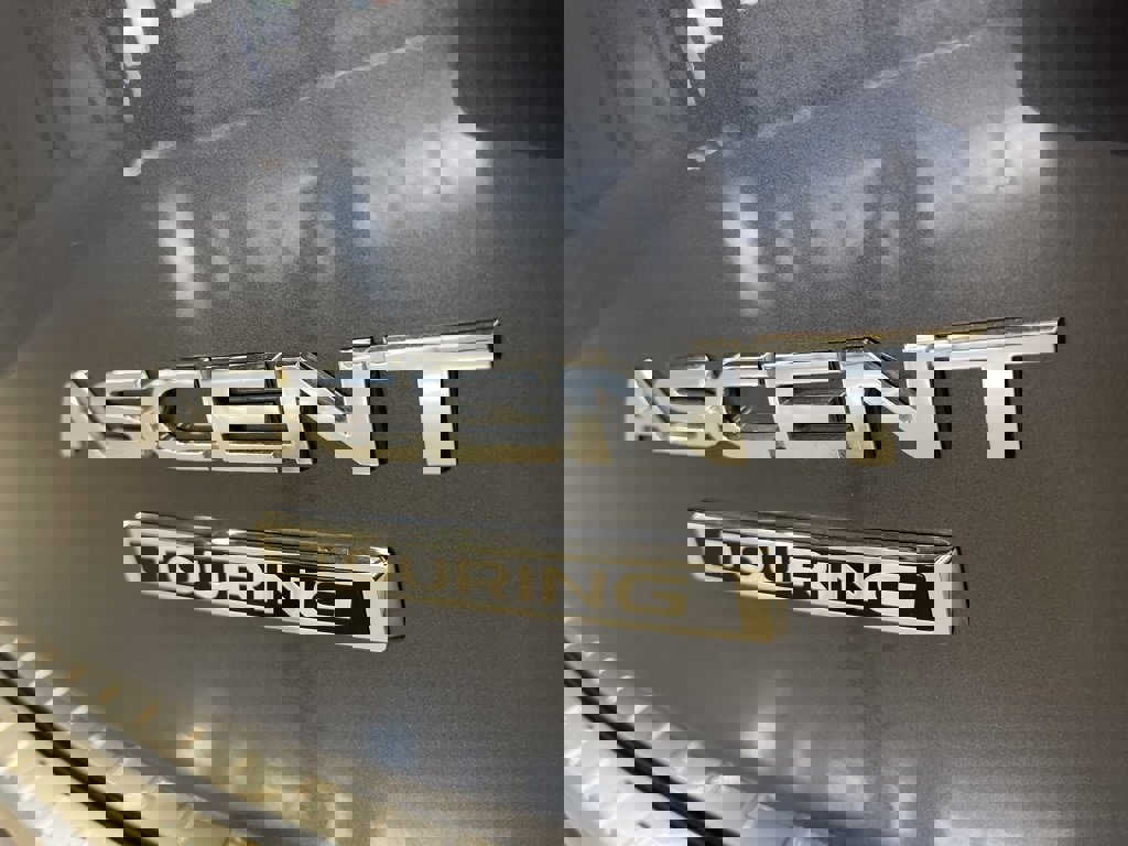 Used 2024 Subaru Ascent Touring image 40