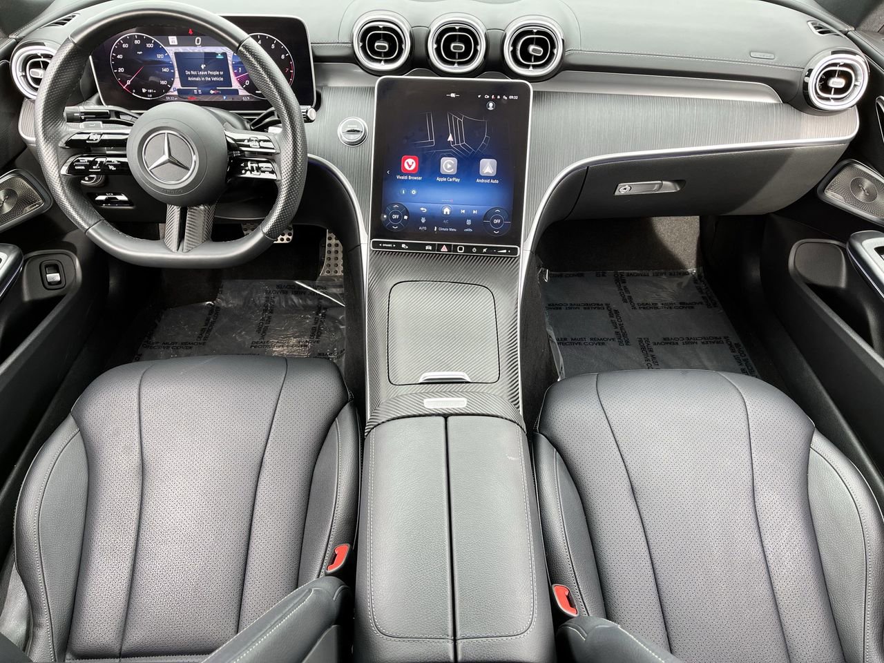 Used 2024 Mercedes-Benz CLE 300 4MATIC Coupe image 9