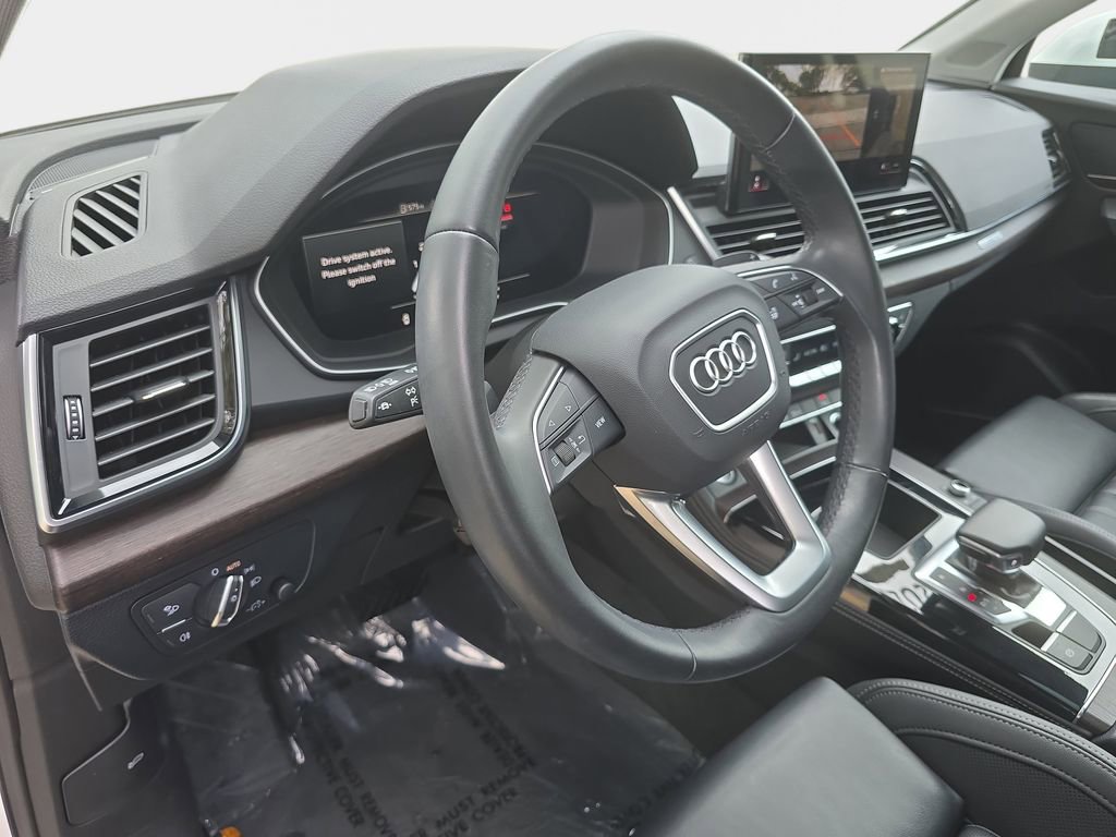 Certified 2023 Audi Q5 2.0T Premium Plus w/ Premium Plus Package AWD/4WD image 25