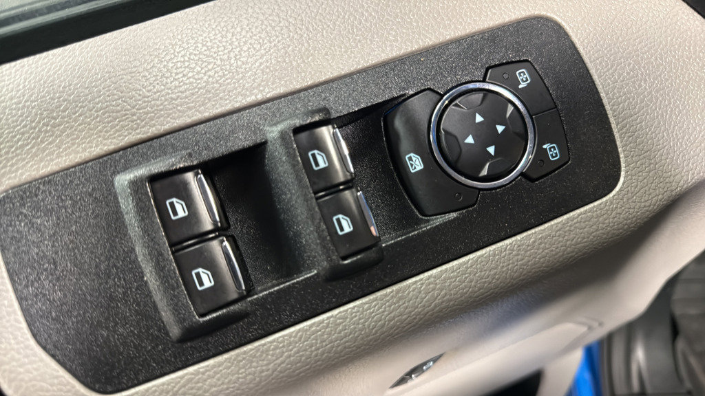 Used 2020 Ford F150 XLT w/ Equipment Group 302A Luxury AWD/4WD image 15