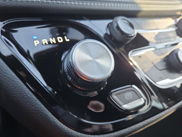 New 2026 Chrysler Pacifica Select w/ S Appearance Package image 20