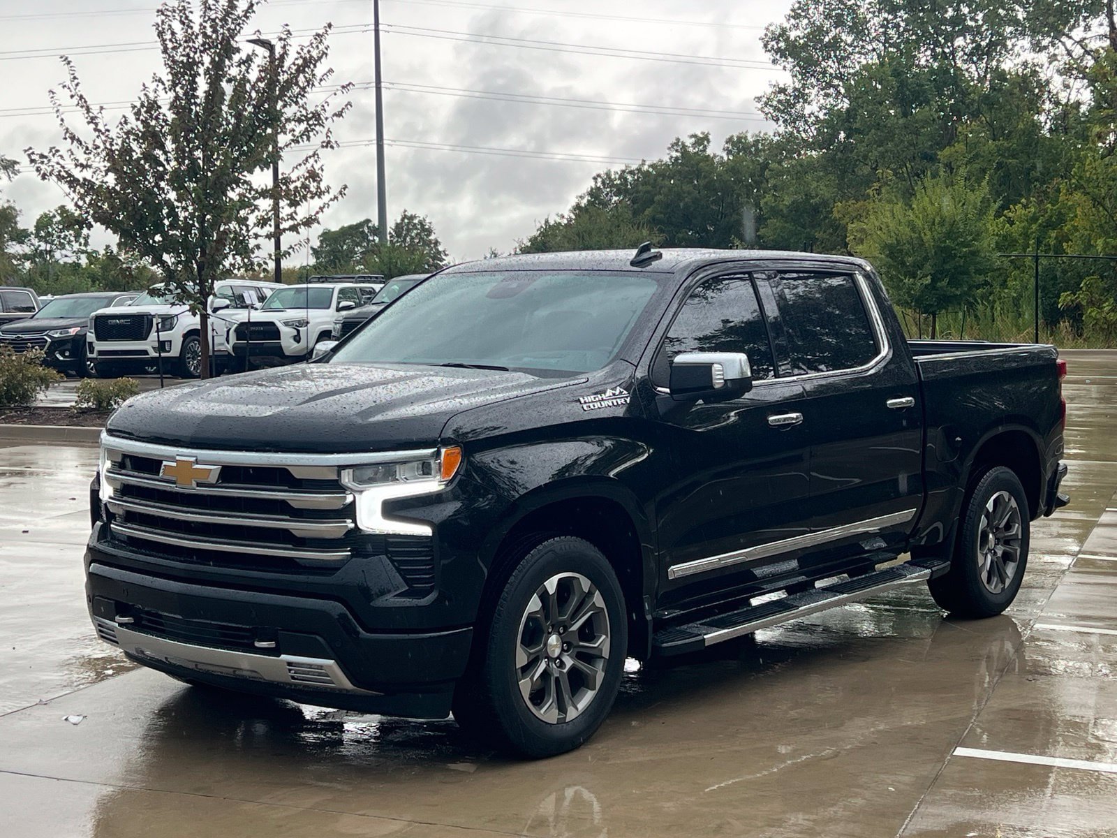 Used 2024 Chevrolet Silverado 1500 High Country w/ Technology Package RWD image 5
