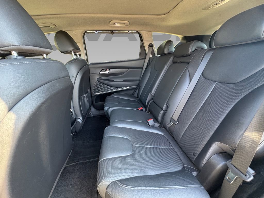 Used 2019 Hyundai Santa Fe Limited image 5