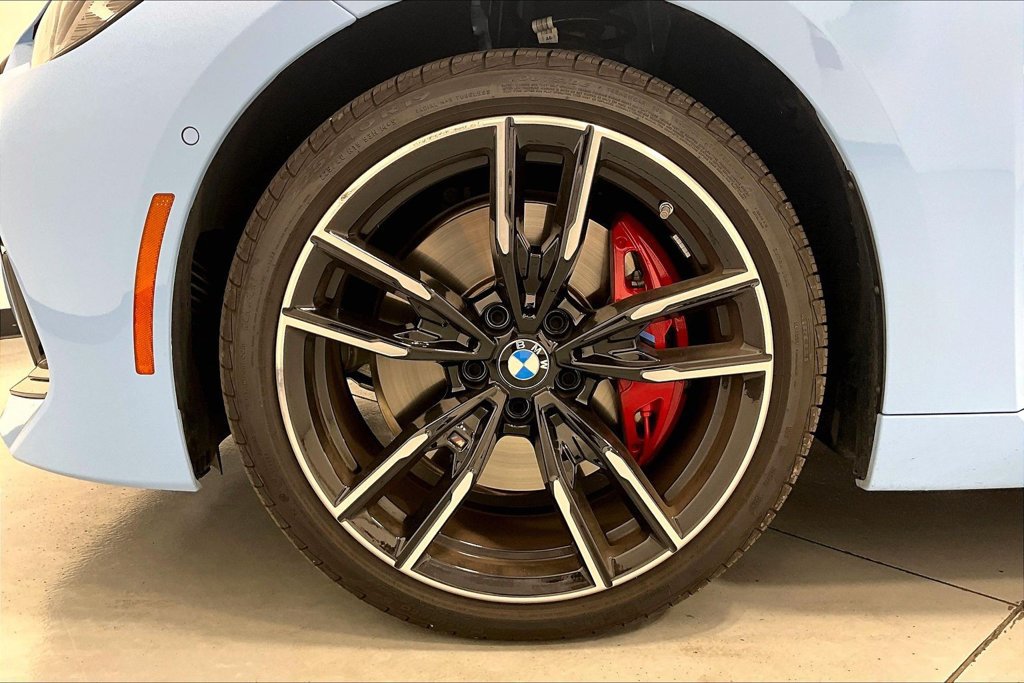 Used 2025 BMW M240i xDrive Coupe w/ Premium Package AWD/4WD image 5
