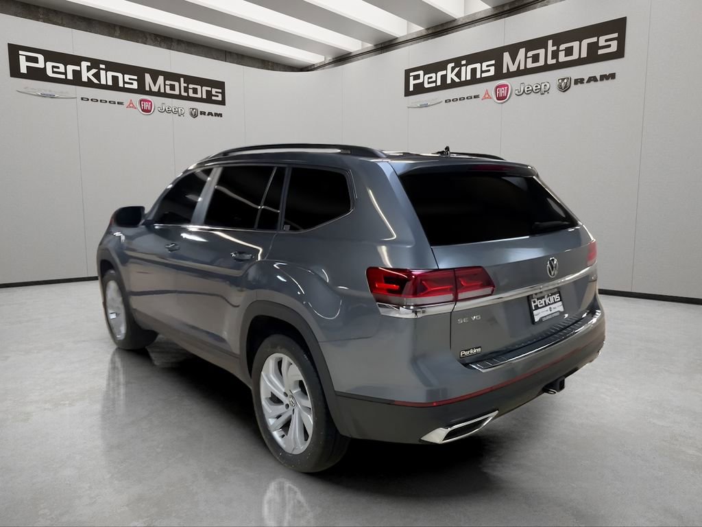 Used 2023 Volkswagen Atlas SE w/ Panoramic Sunroof Package AWD/4WD image 3