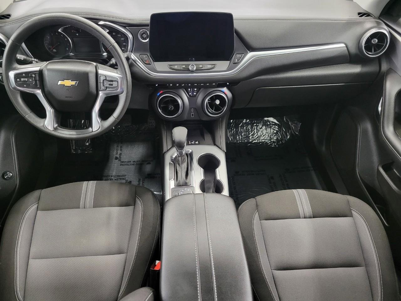 Used 2024 Chevrolet Blazer LT w/ Convenience Package AWD/4WD image 6