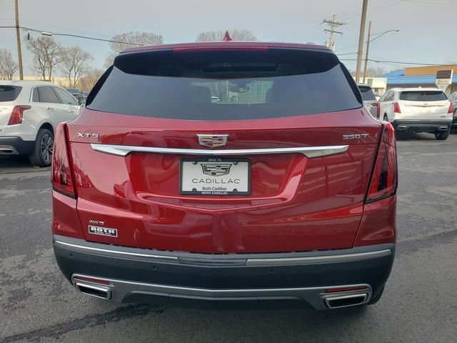 New 2026 Cadillac XT5 Premium Luxury image 4