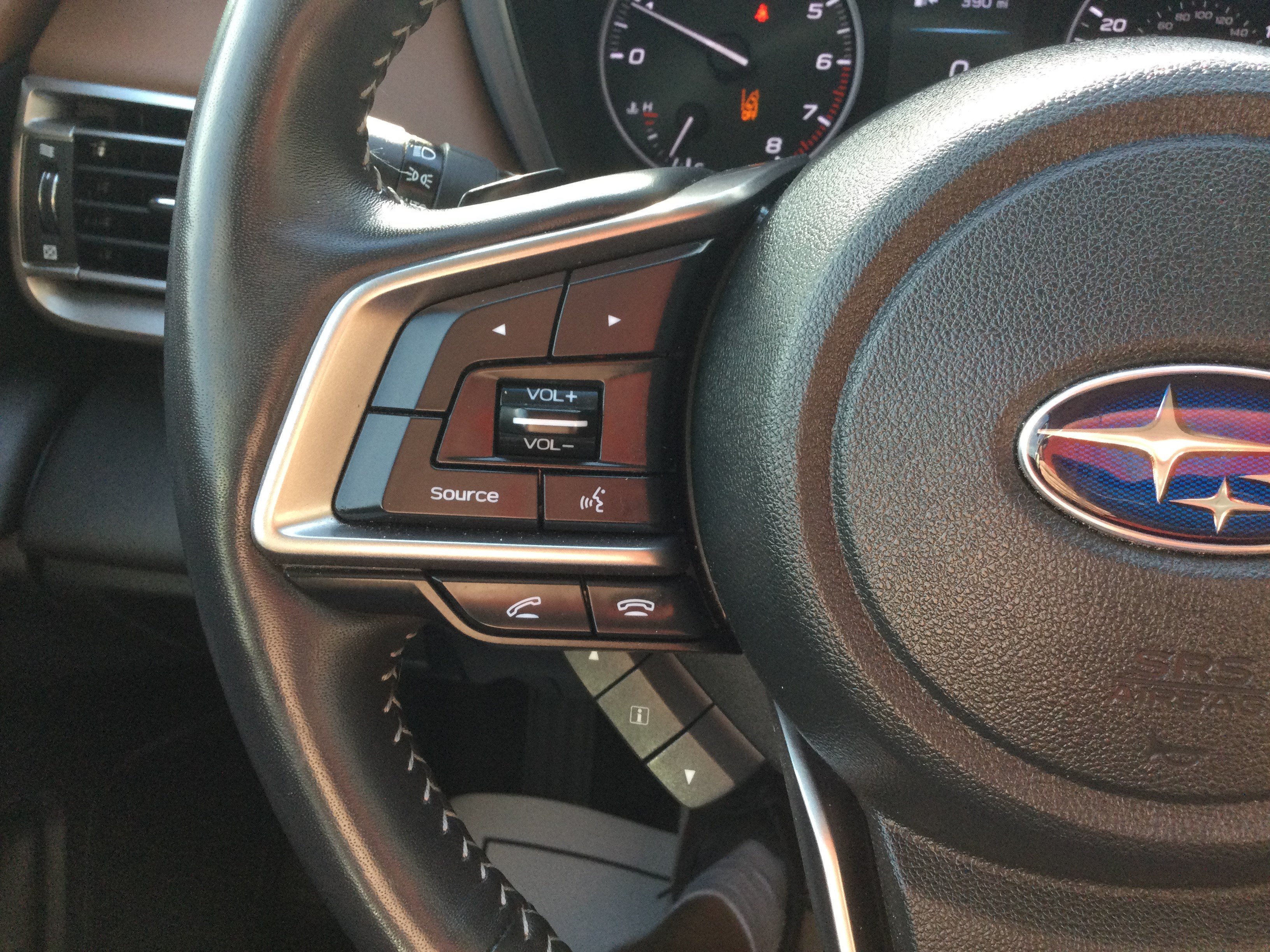 Used 2022 Subaru Outback Touring w/ Popular Package #2 AWD/4WD image 19