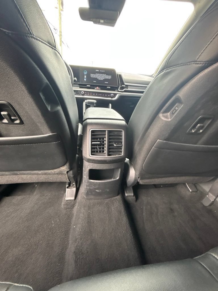 Certified 2023 Kia Sportage EX FWD image 19