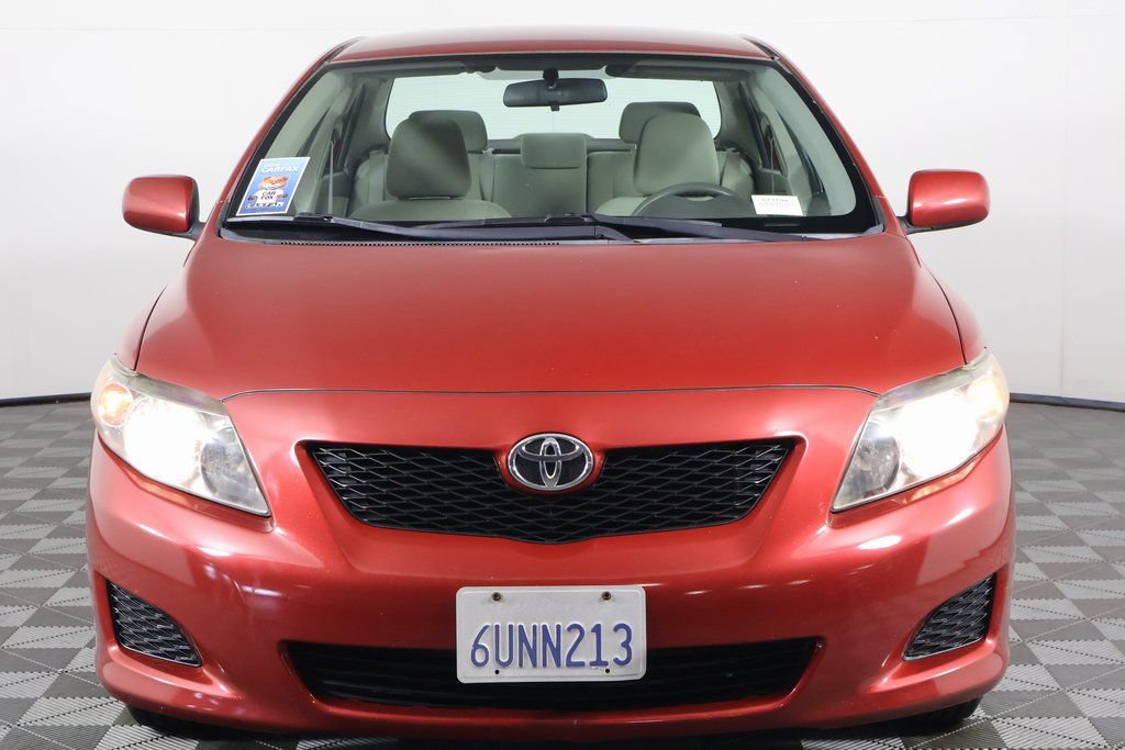 Used 2010 Toyota Corolla LE FWD image 2