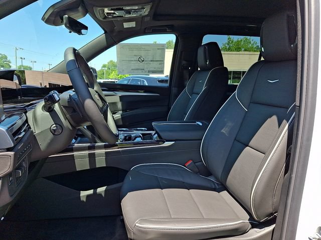 New 2026 Cadillac Escalade Sport w/ Touring Package AWD/4WD image 9