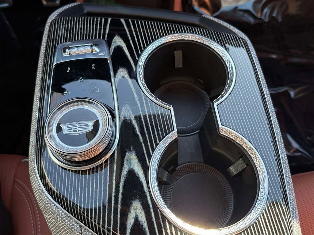 Used 2025 Cadillac Optiq Sport 2 w/ LPO, Floor Liner Package image 24