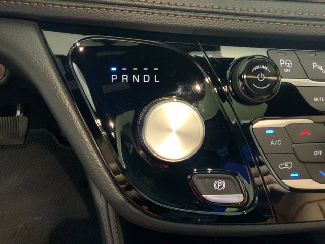 Used 2024 Chrysler Pacifica Pinnacle AWD/4WD image 23
