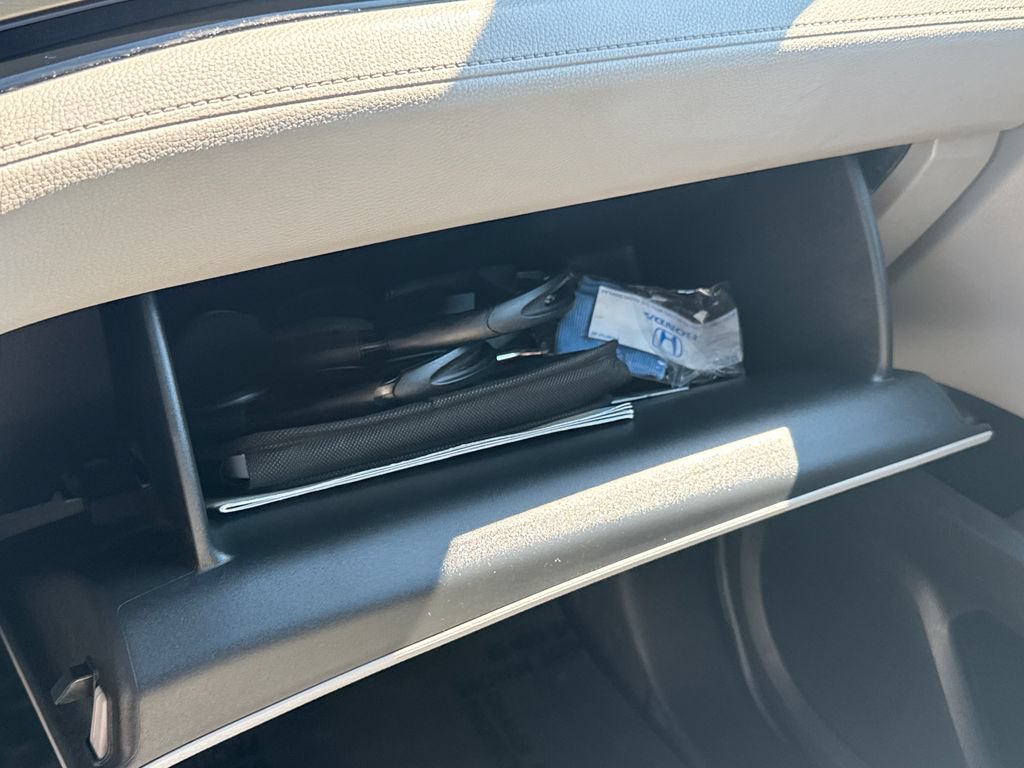 Used 2018 Honda Odyssey Elite image 35