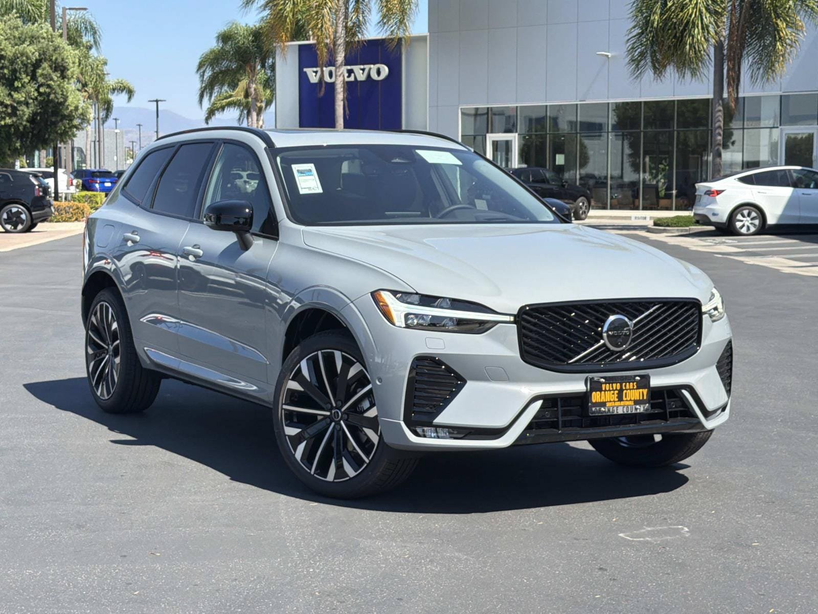 New 2027 Volvo XC60 B5 Ultra AWD/4WD image 1