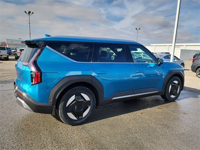 New 2026 Kia EV9 Wind image 2