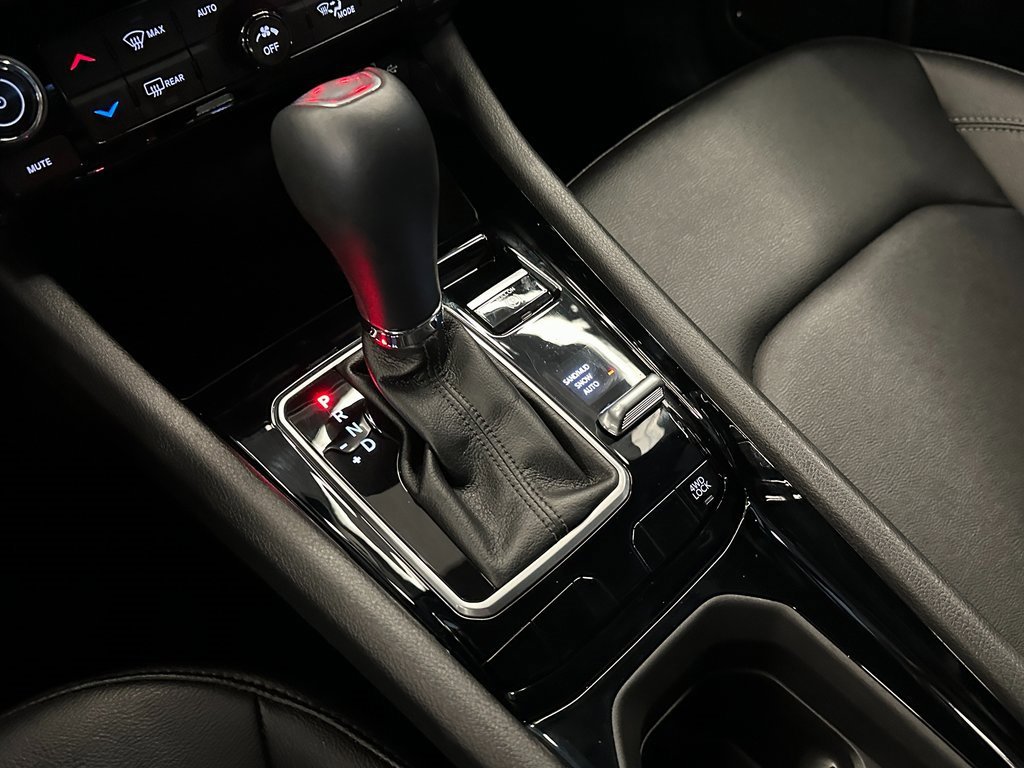 Used 2025 Jeep Compass Limited image 16