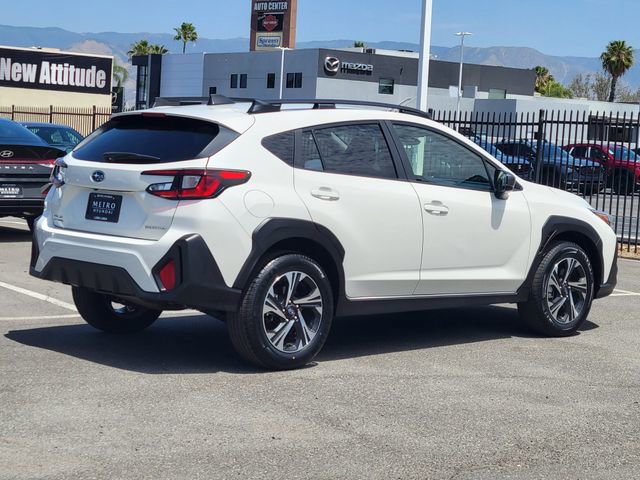 Used 2025 Subaru Crosstrek 2.0i Premium AWD/4WD image 4