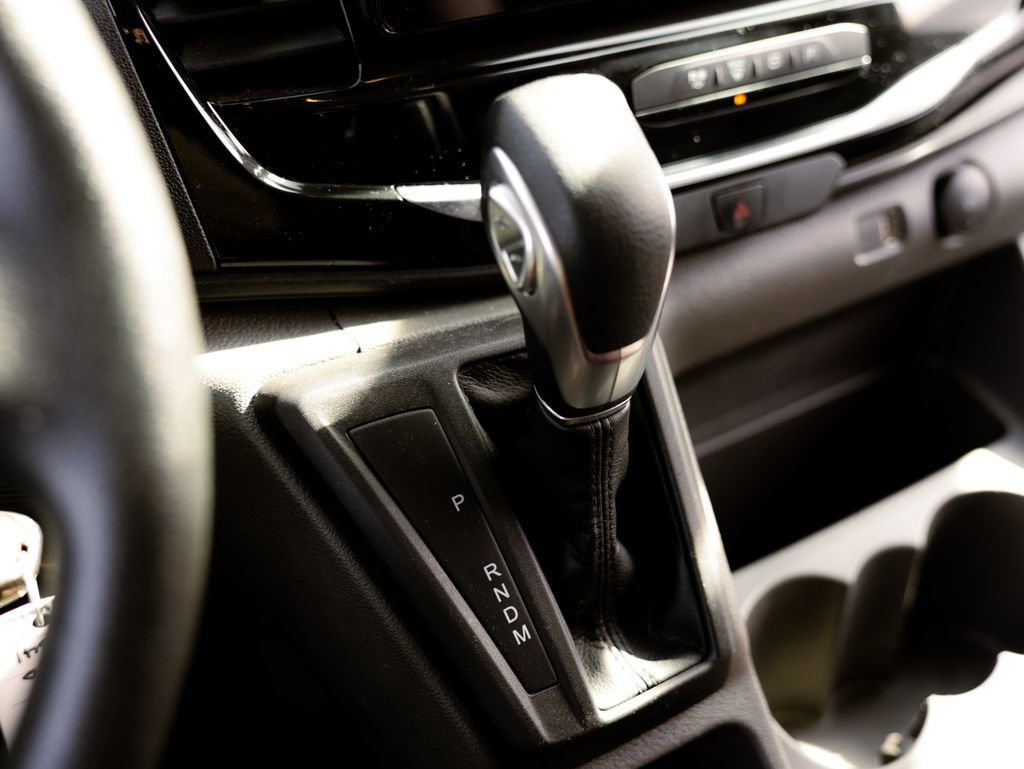 Used 2024 Ford Transit 350 XLT image 21