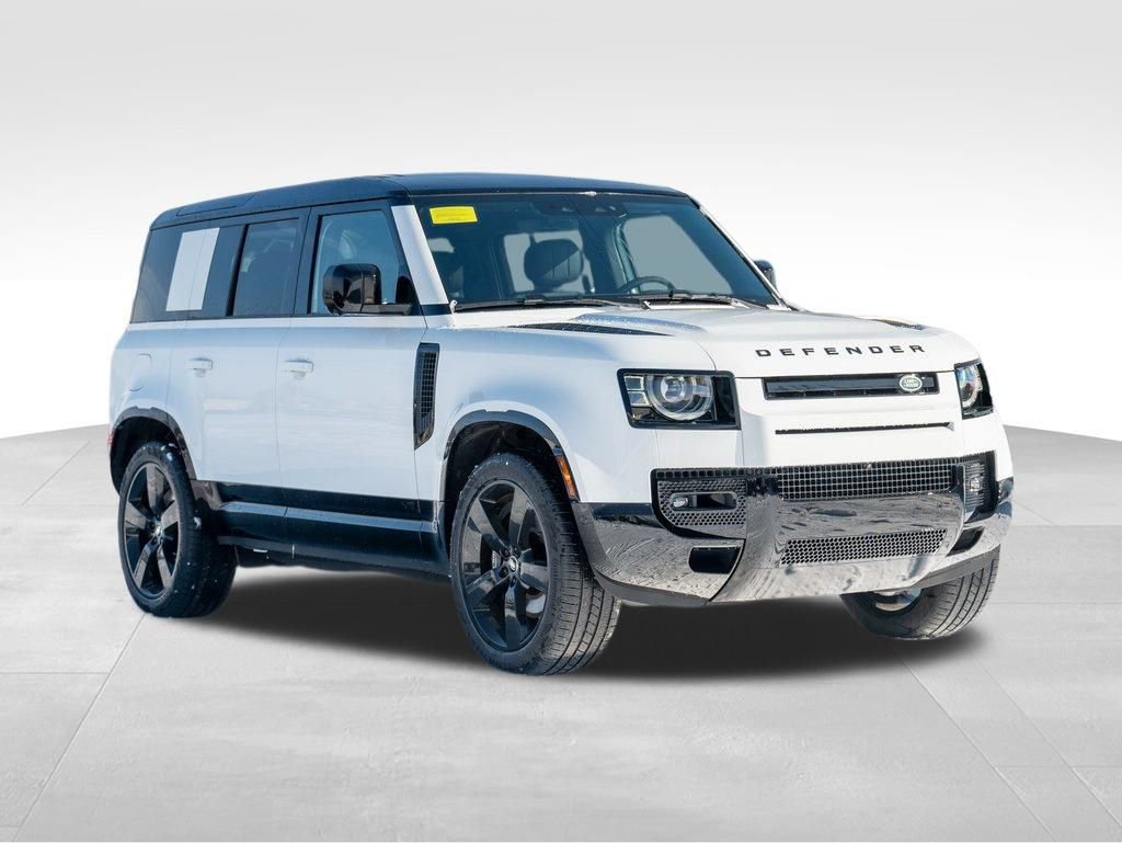 New 2025 Land Rover Defender 110 V8 image 3