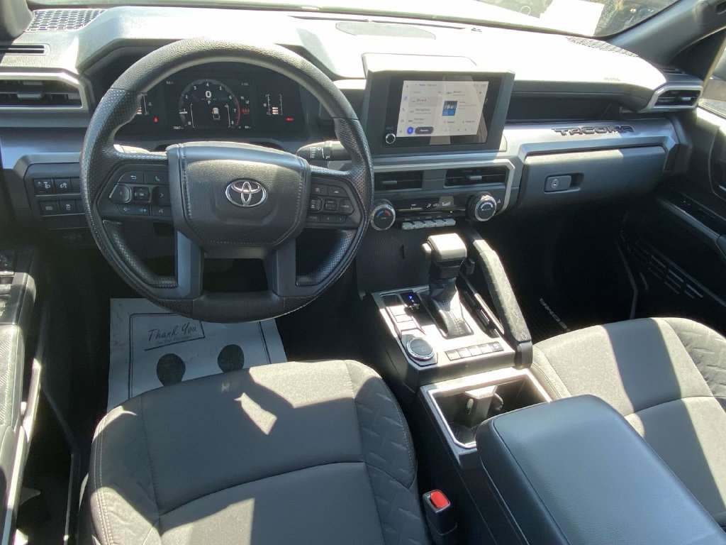 Used 2025 Toyota Tacoma SR5 RWD image 15