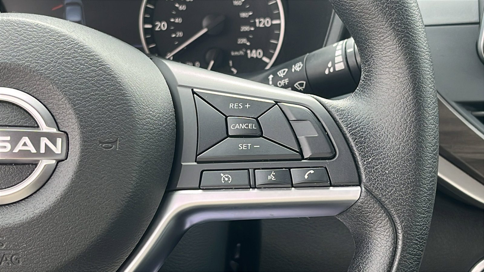 Used 2023 Nissan Altima 2.5 SV image 18