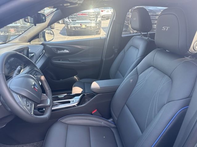 New 2026 Buick Envista Sport Touring w/ Convenience I Package FWD image 15