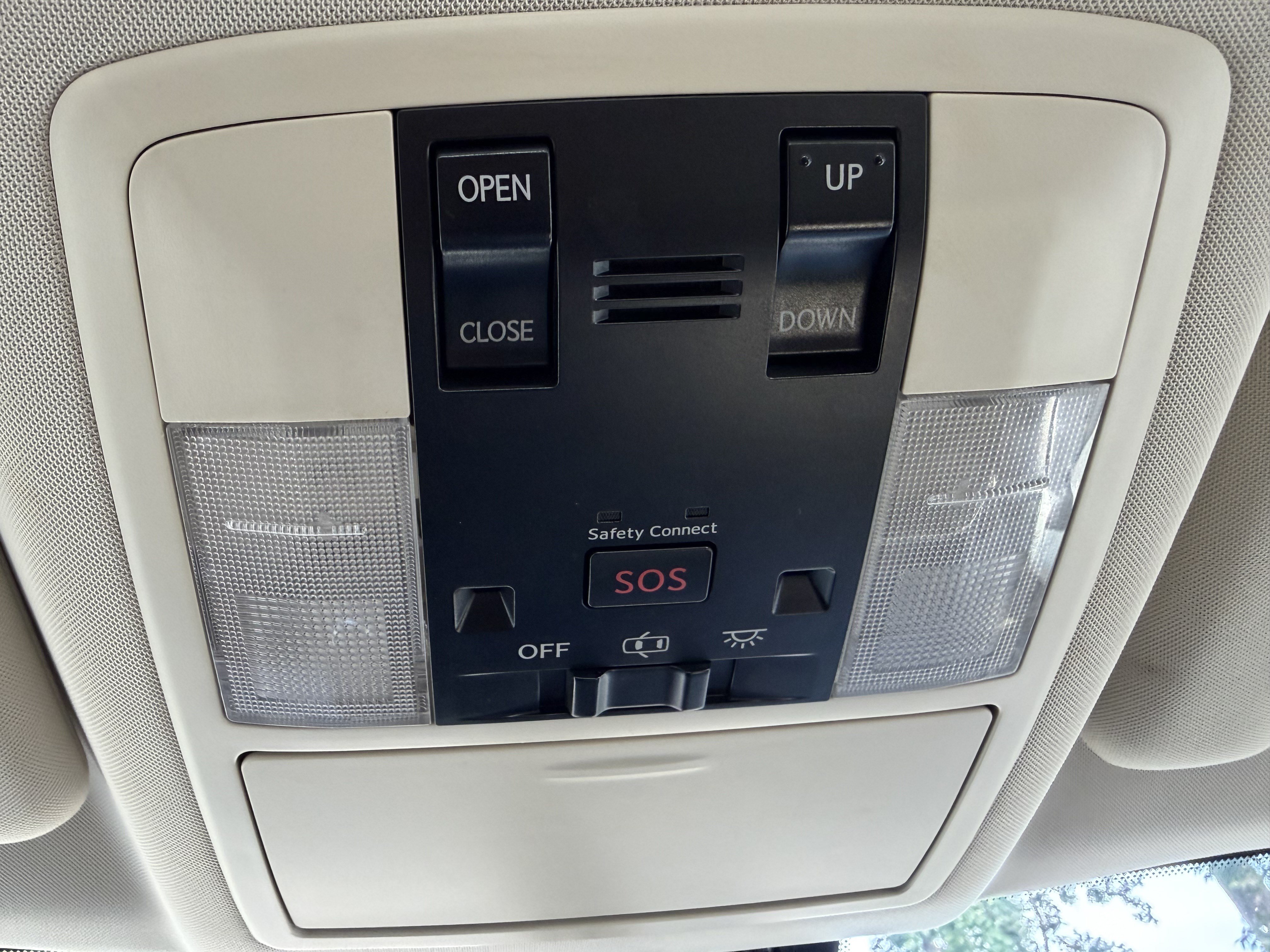 Used 2014 Lexus CT 200h FWD image 25