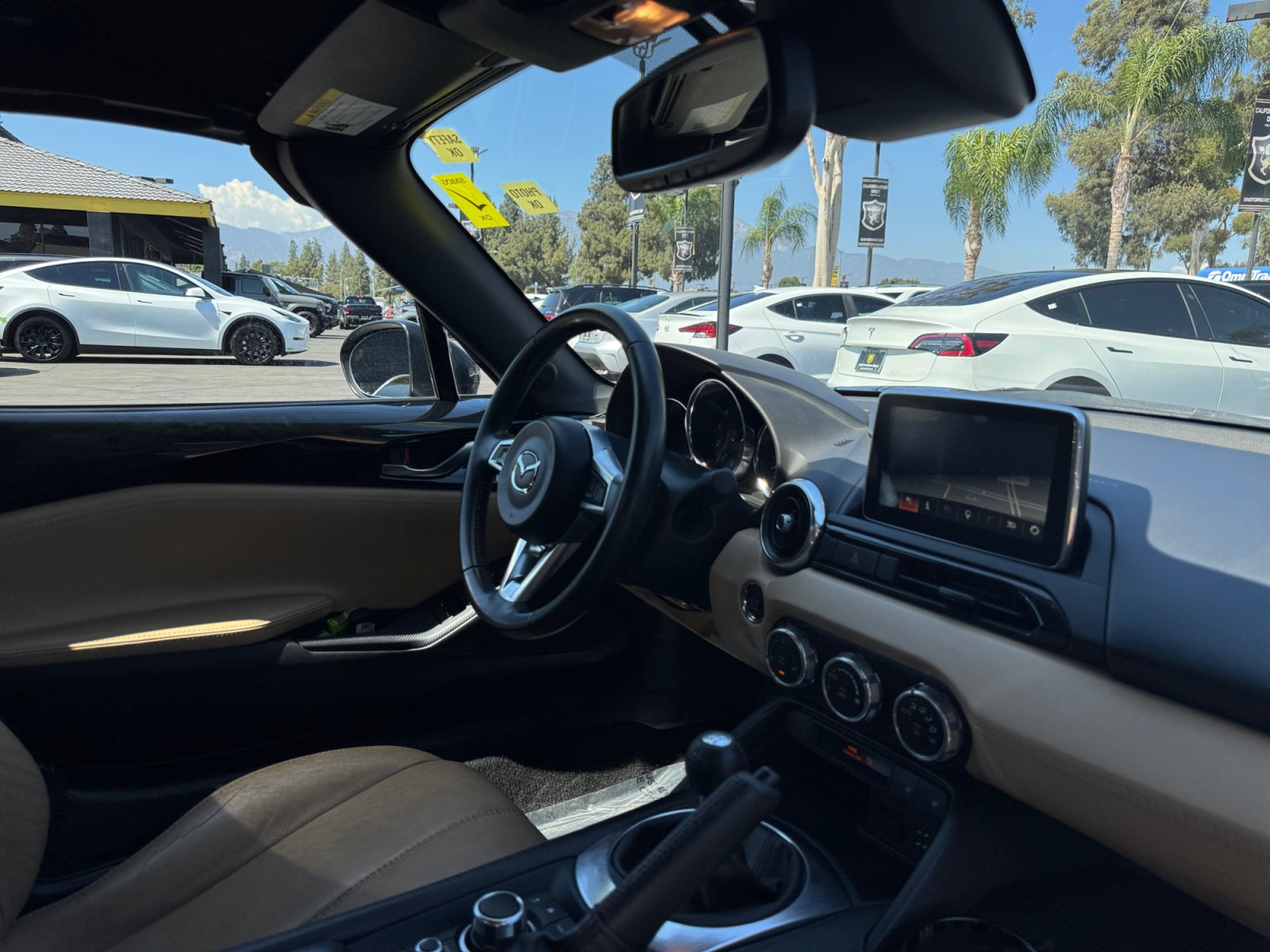 Used 2016 MAZDA MX-5 Miata Grand Touring RWD image 22