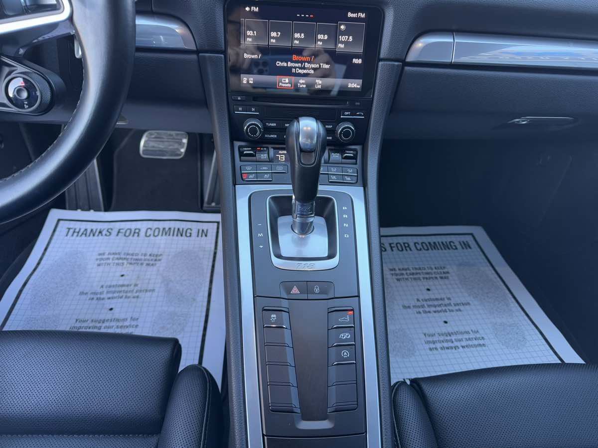 Used 2018 Porsche 718 Cayman S image 26