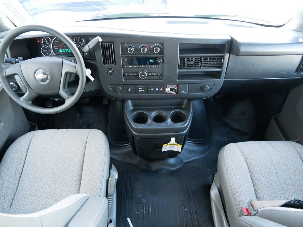 New 2025 Chevrolet Express 3500 w/ Power Convenience Package image 18