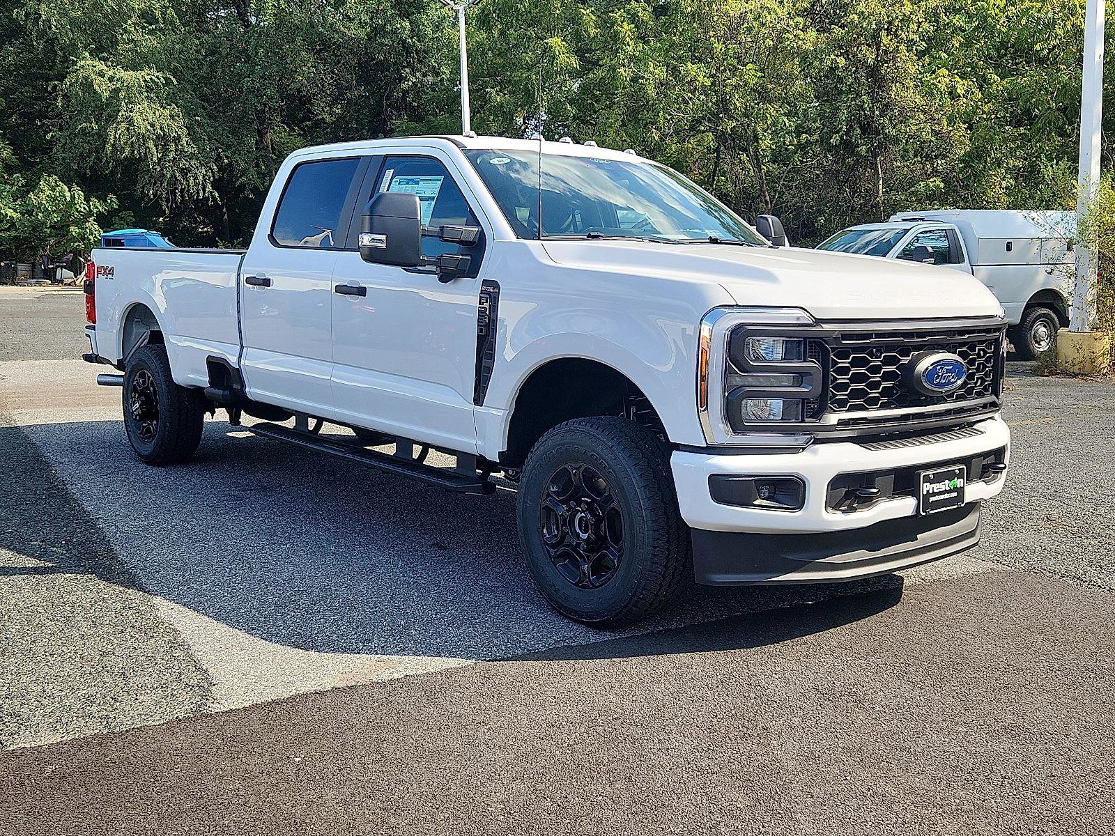 New 2026 Ford F250 XL image 2