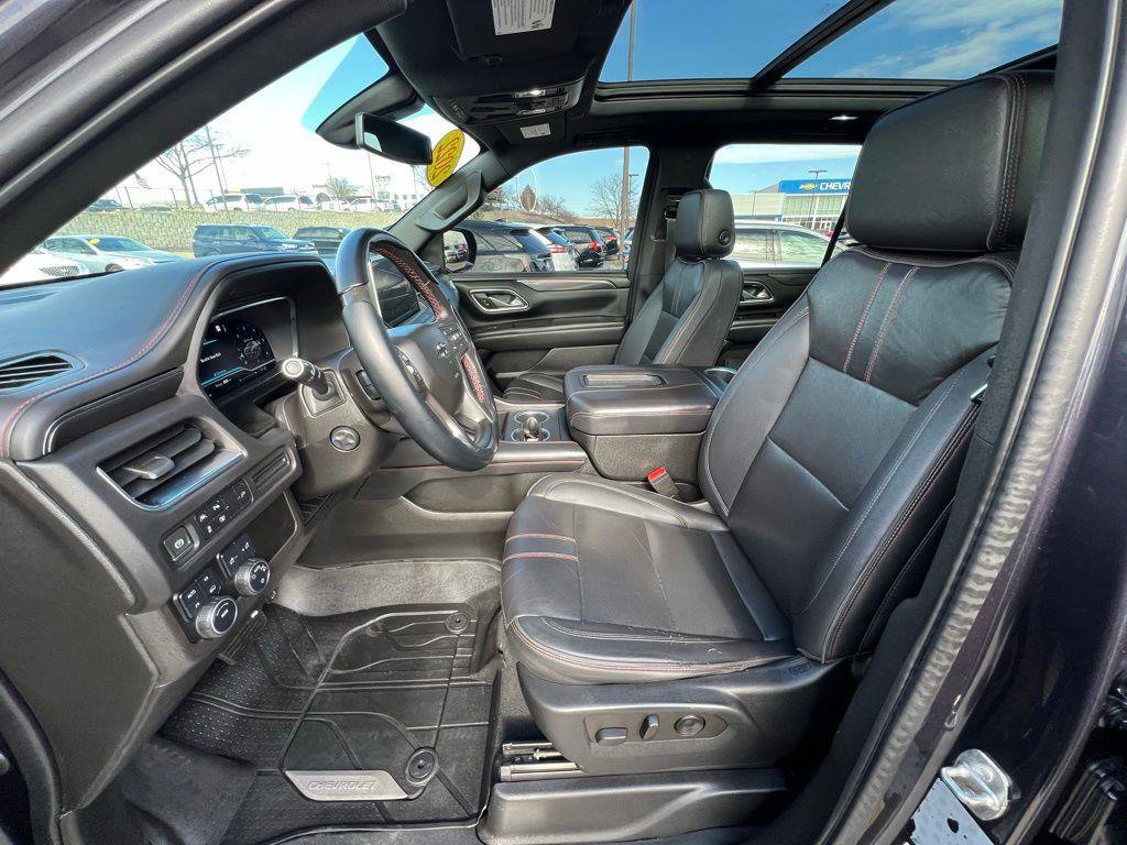Used 2022 Chevrolet Tahoe RST w/ Luxury Package image 17