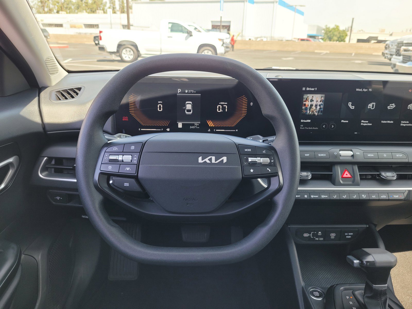 Used 2025 Kia K4 LXS image 15