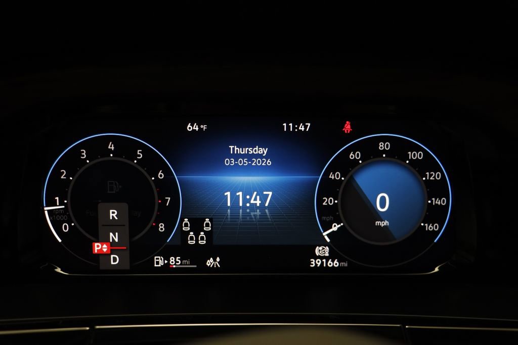 Used 2024 Volkswagen Atlas SEL Premium R-Line image 8