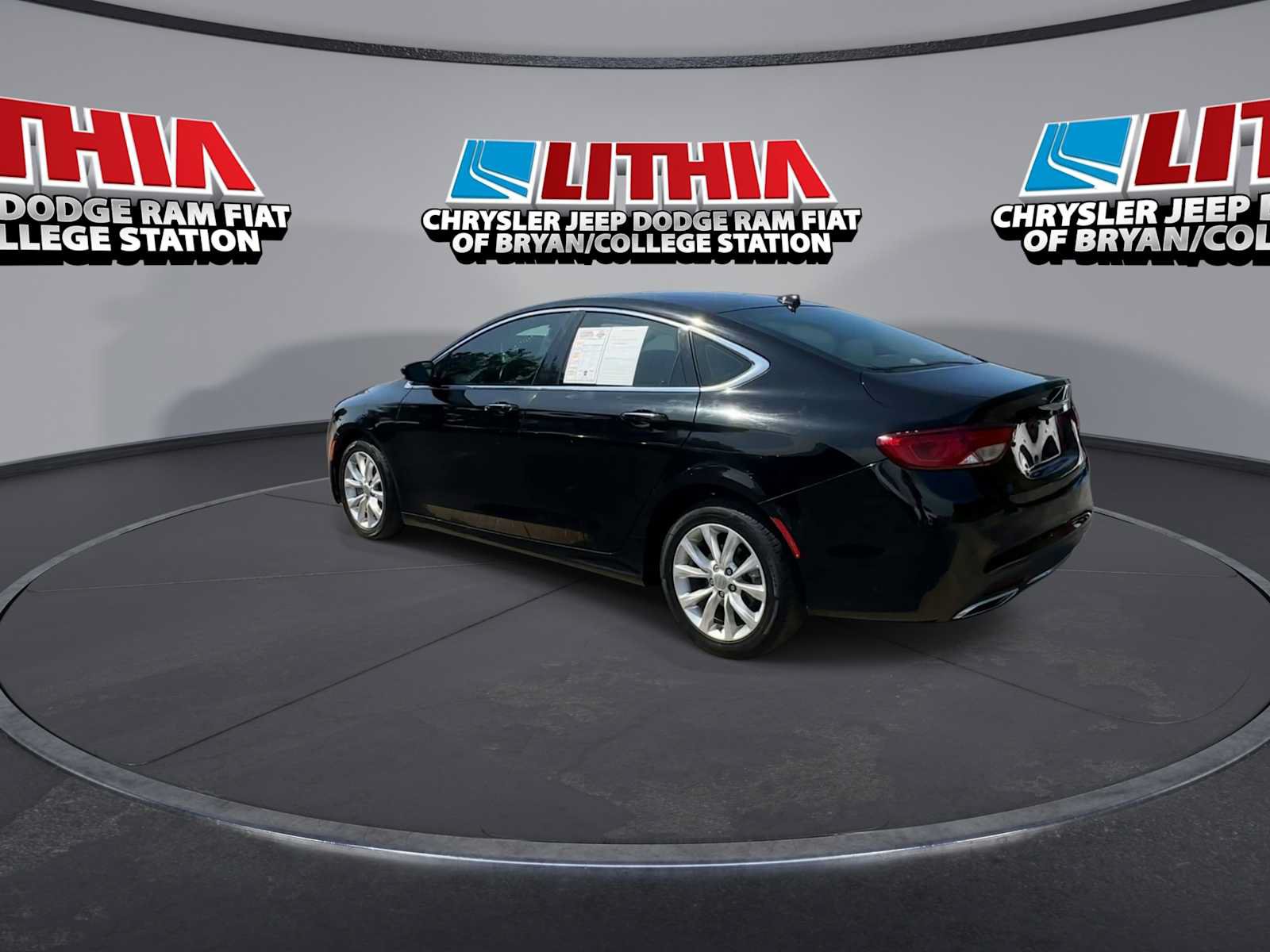 Used 2015 Chrysler 200 C w/ Navigation & Sound Group I FWD image 6