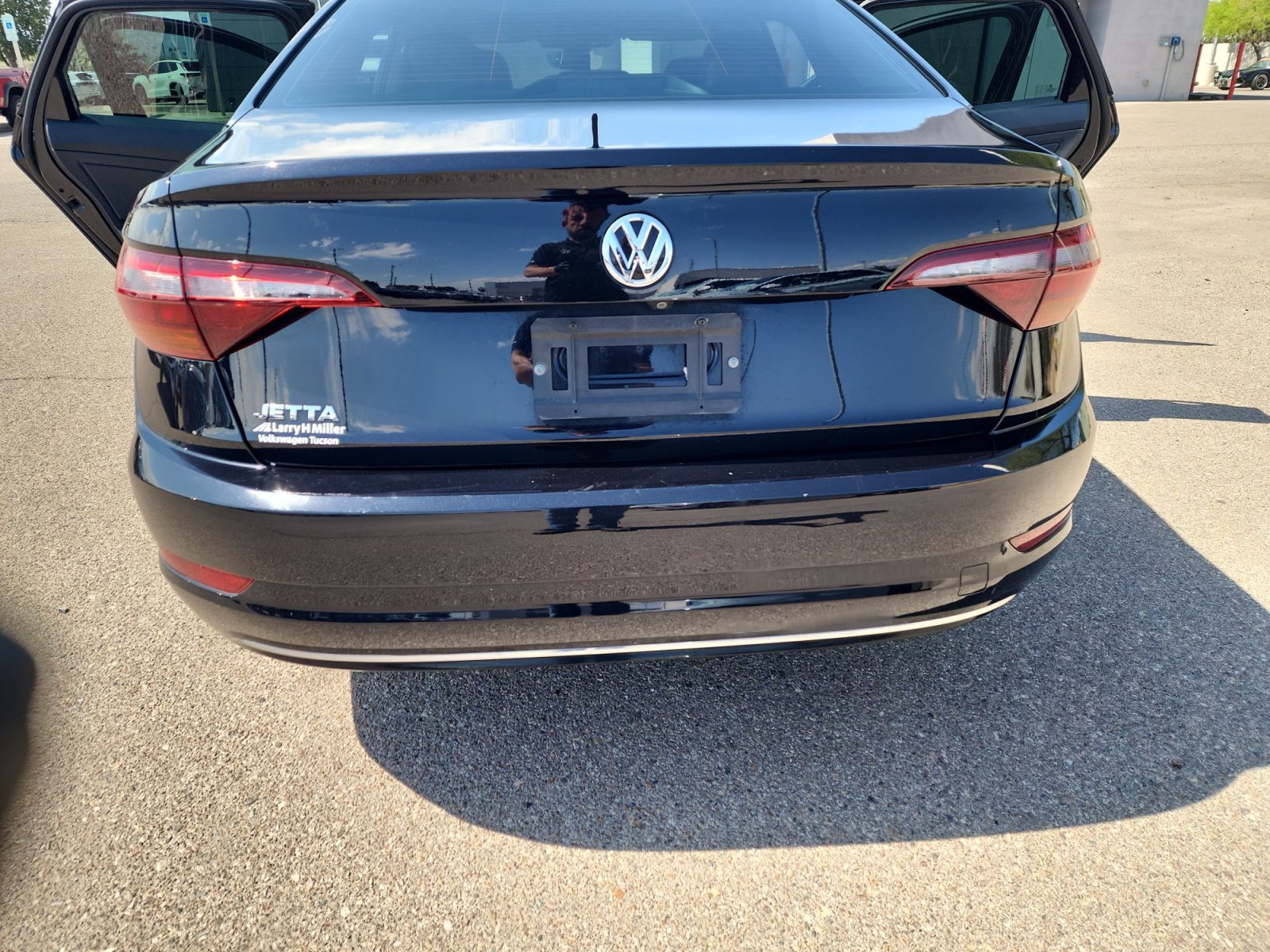 Used 2019 Volkswagen Jetta SEL w/ Cold Weather Package image 24