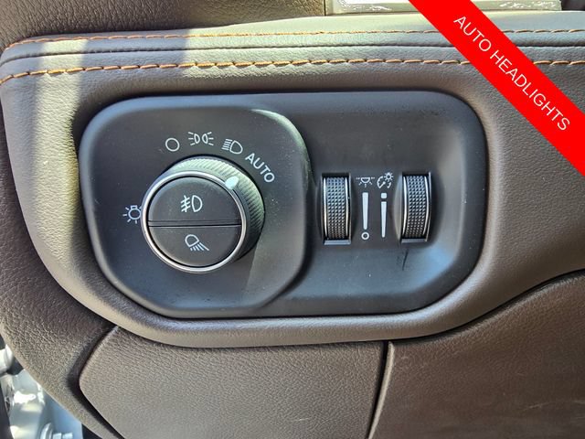 New 2026 RAM 2500 Limited AWD/4WD image 11