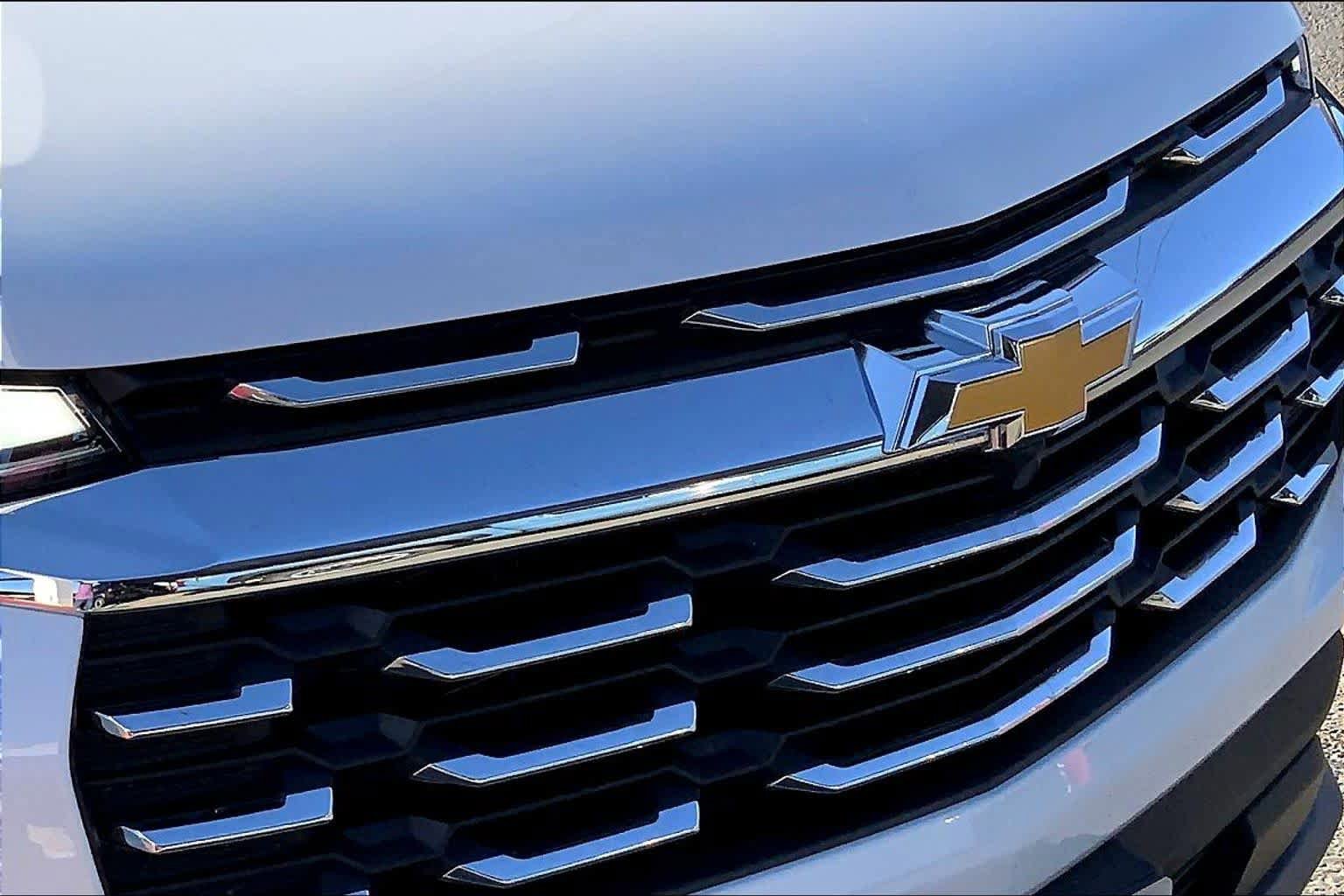 Used 2026 Chevrolet Equinox LT AWD/4WD image 30