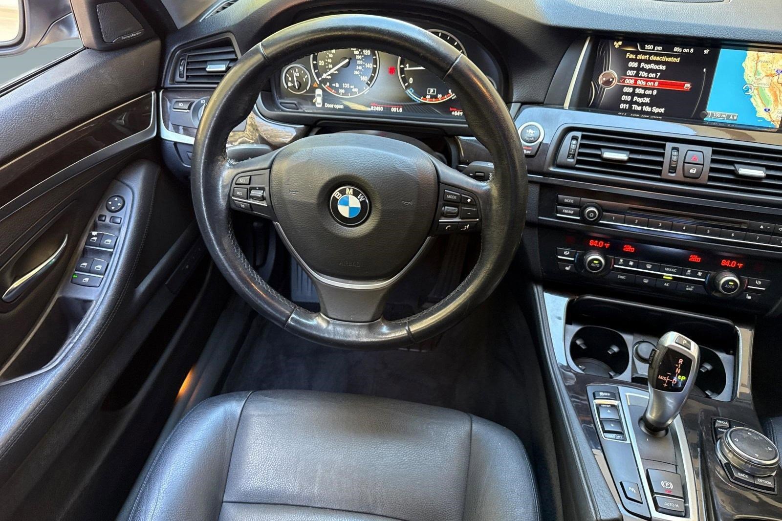 Used 2015 BMW 528i Sedan image 28