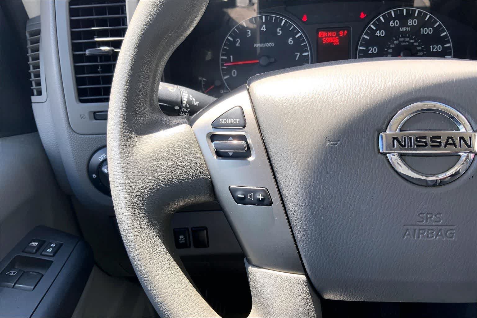 Used 2016 Nissan NV 3500 SV RWD image 24
