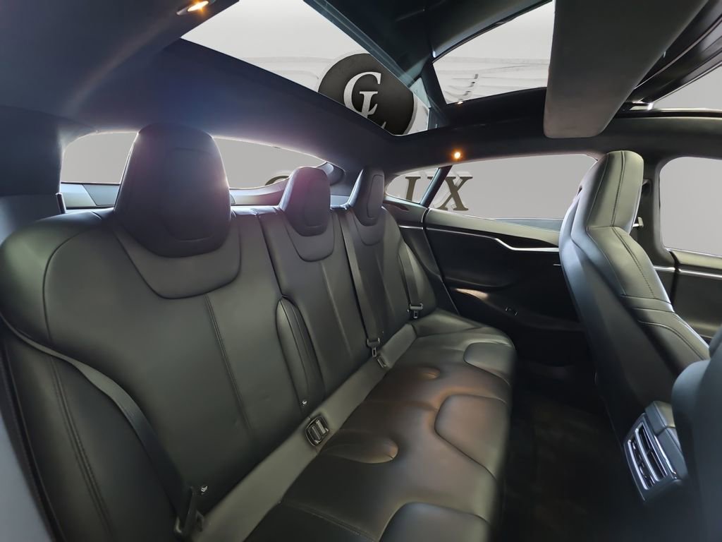 Used 2016 Tesla Model S 90D image 24