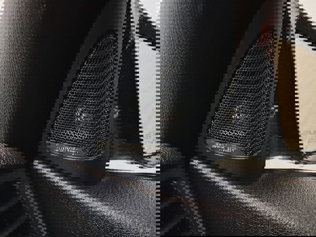 Used 2015 BMW M4 Coupe image 23