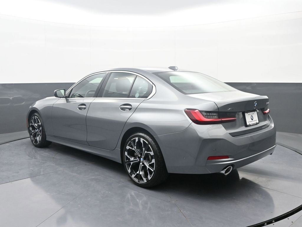 Used 2025 BMW 330i xDrive Sedan image 5