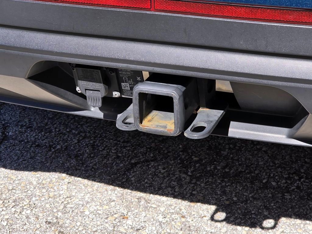 Used 2023 Volkswagen Atlas SE w/ Panoramic Sunroof Package image 6