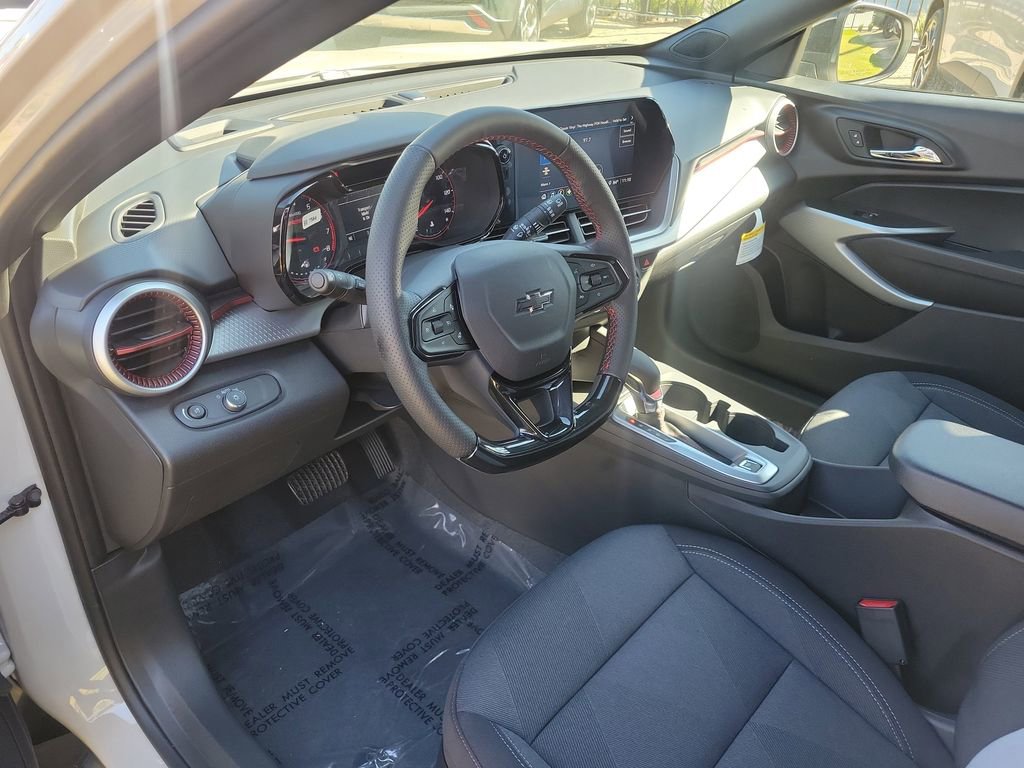 New 2026 Chevrolet Trax RS w/ Sunroof Package image 16