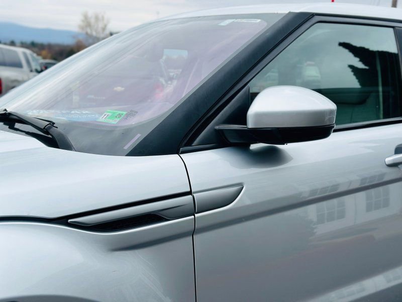 Used 2014 Land Rover Range Rover Evoque Pure Plus image 6